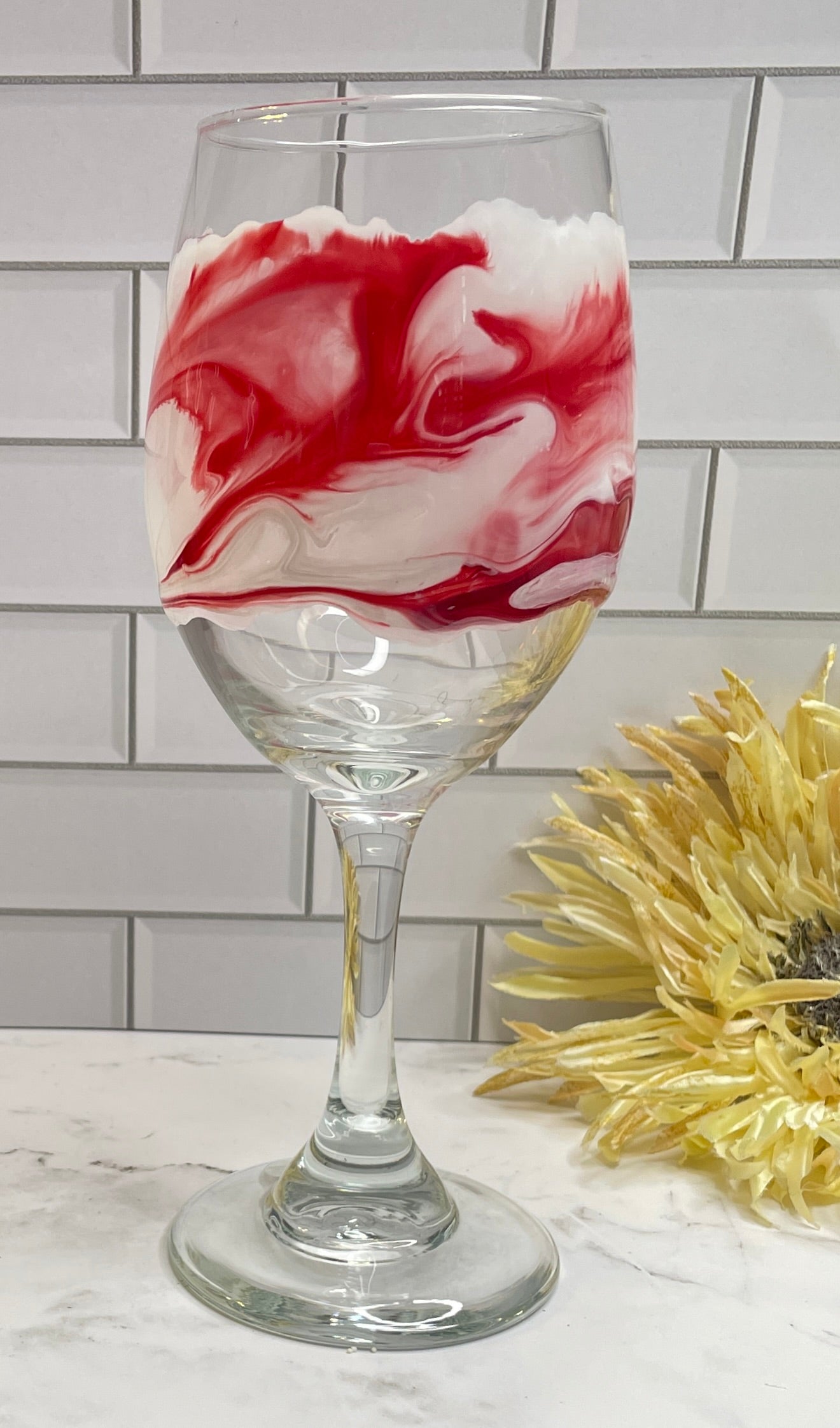 Red & White Middle Design Wine Glass