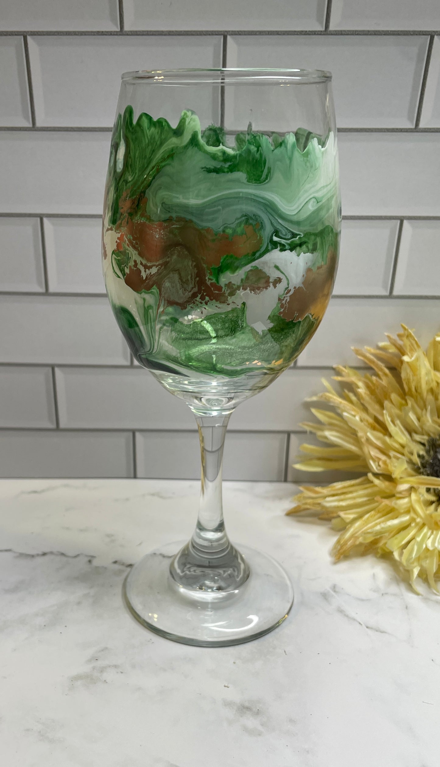 Green, Gold & White Middle Design Wine Glass